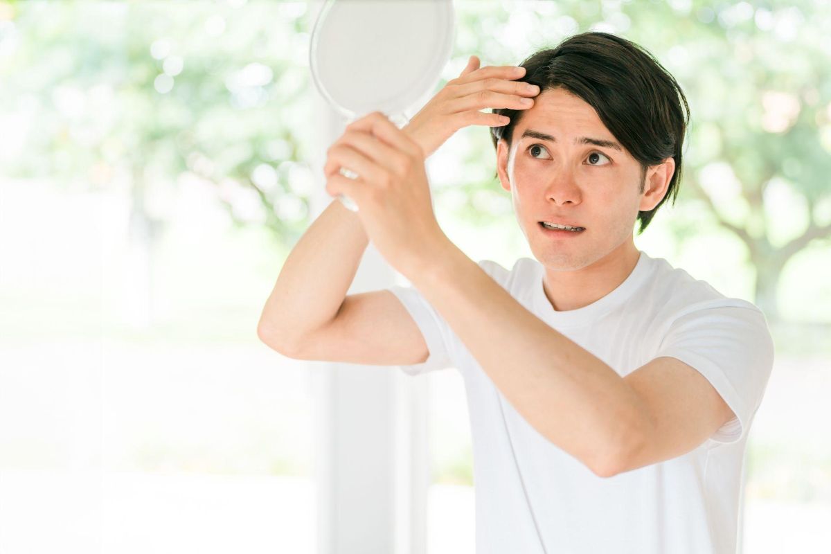 初期脱毛はAGA治療で起きる？どれくらい抜けて、いつ終わるのか症状を解説