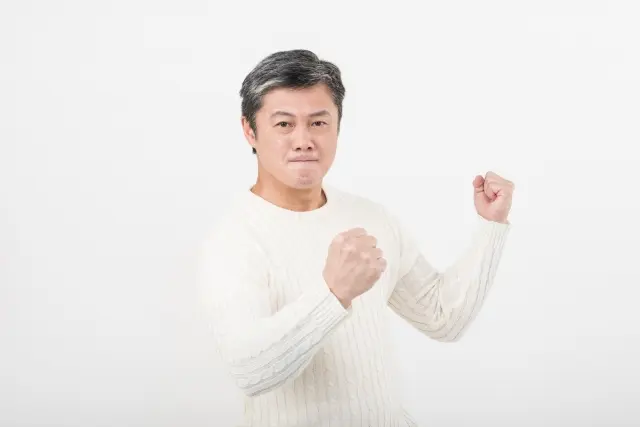 白髪染めの頻度は1ヶ月に1回程度がおすすめ!生活習慣や食生活の改善で白髪を防ぎましょう