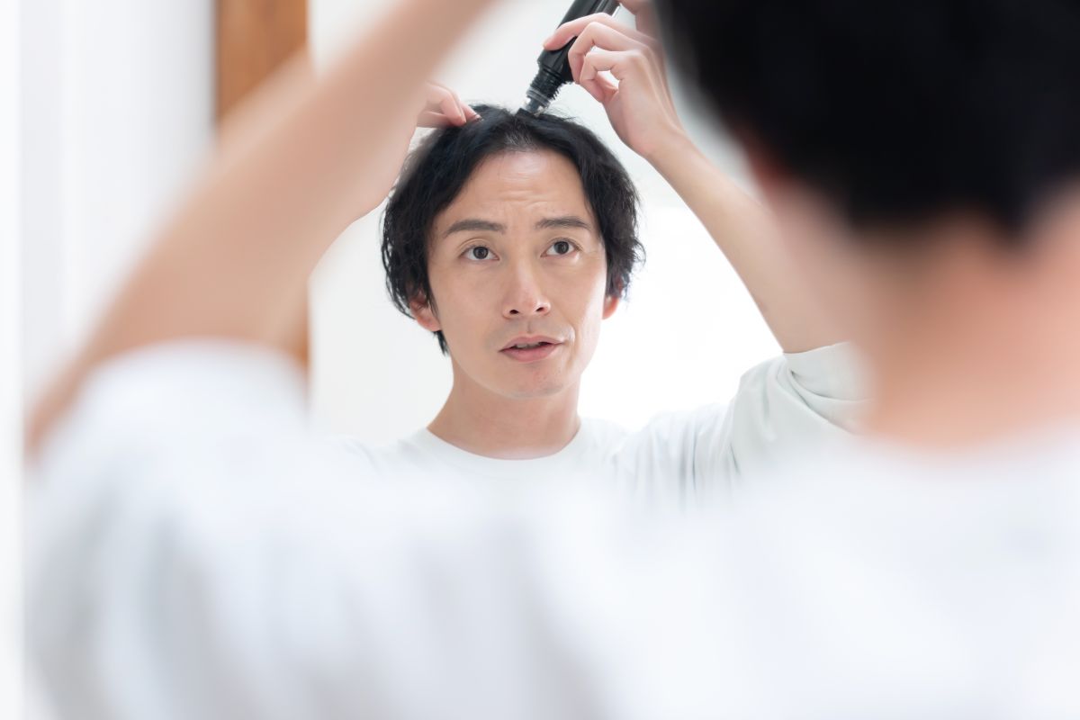 発毛剤の効果的な使い方やタイミング！効果を高める方法や注意点も解説