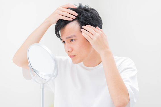 【毛髪診断士監修】毛根鞘とは?役割と抜け毛から気をつける点・食べる病気についても徹底解説