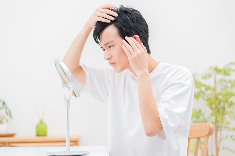 【毛髪診断士監修】頭皮のかゆみの原因3選！症状別の原因やかゆみを防ぐヘアケア＆生活習慣